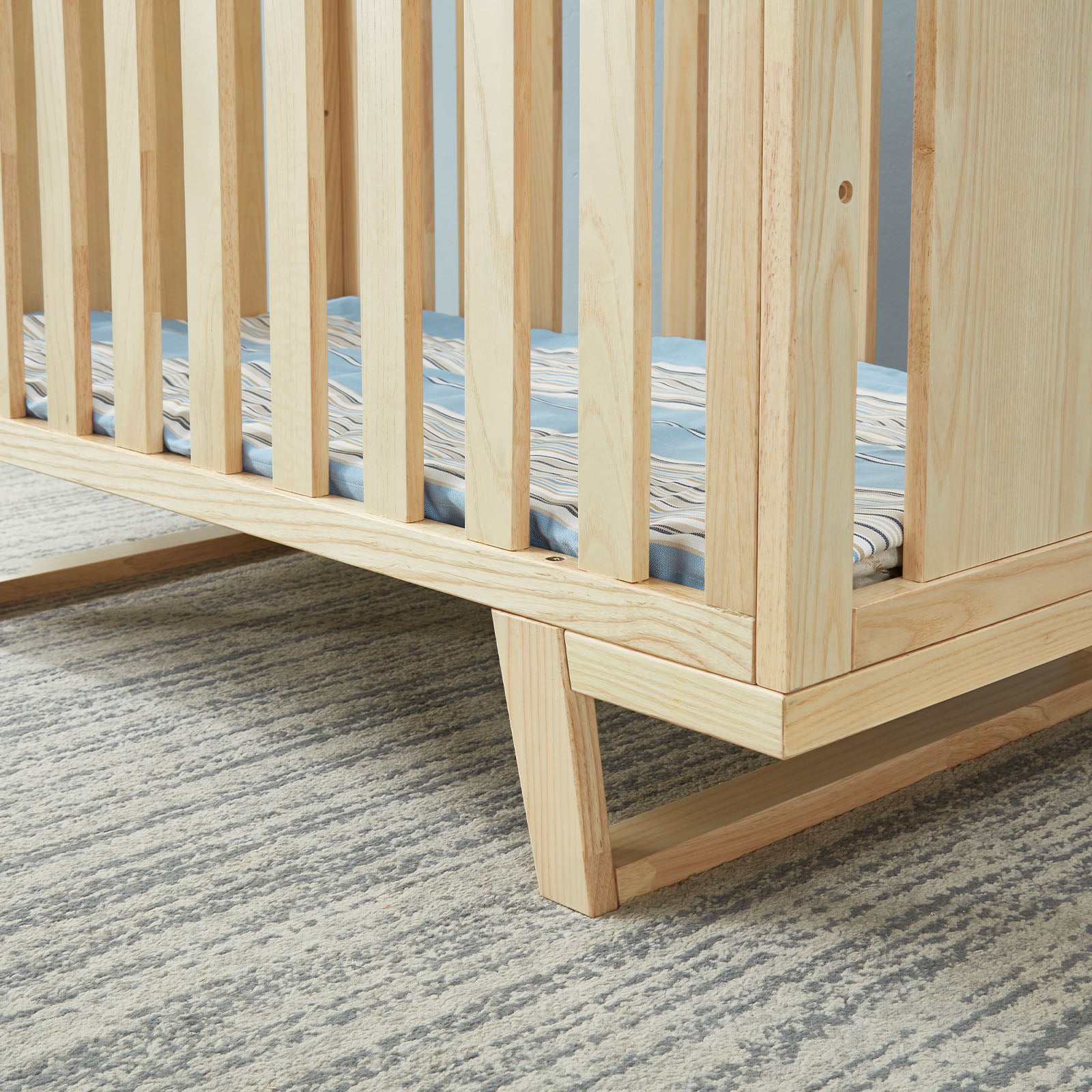 Baby/Toddler Bed With 3 Levels Solid Wood Bed Et-Y002