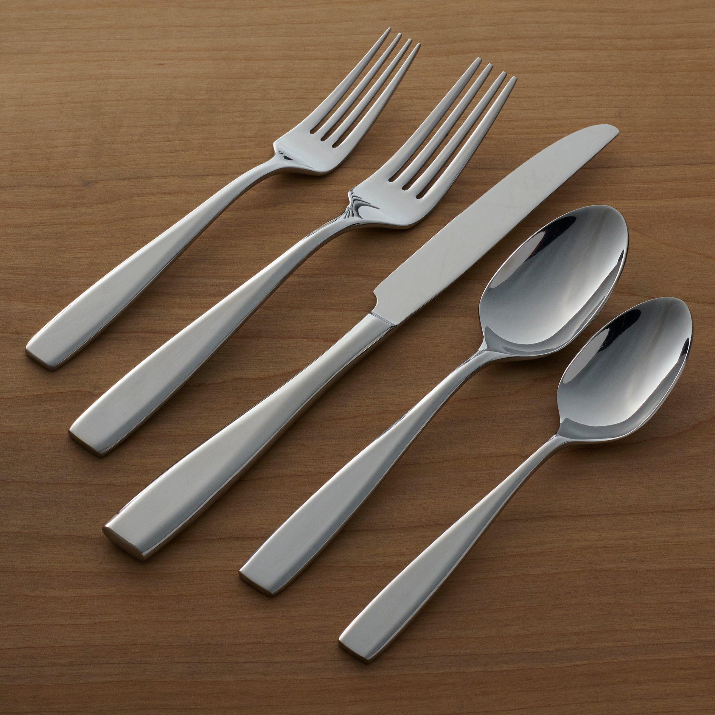 Continuum 20 Piece Everyday Flatware Set