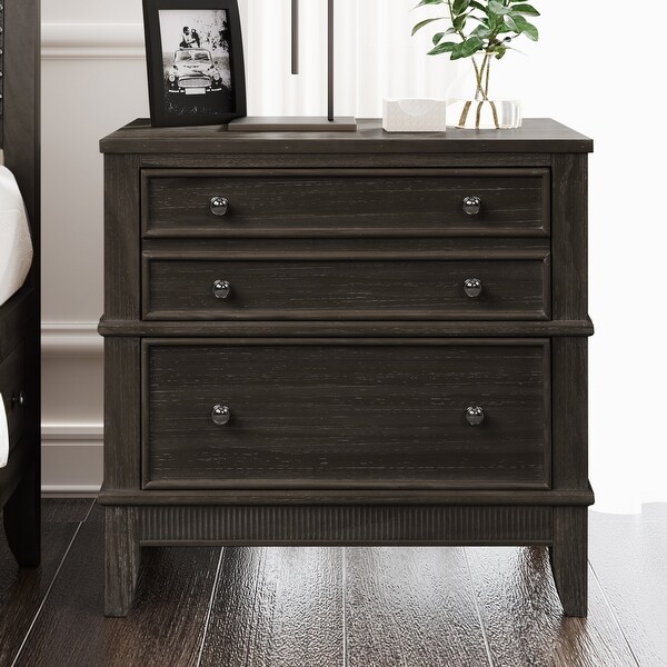 Wood 3-Drawer Classic Nightstand， Vintage Style Bedroom Storage Cabinet - - 37893709