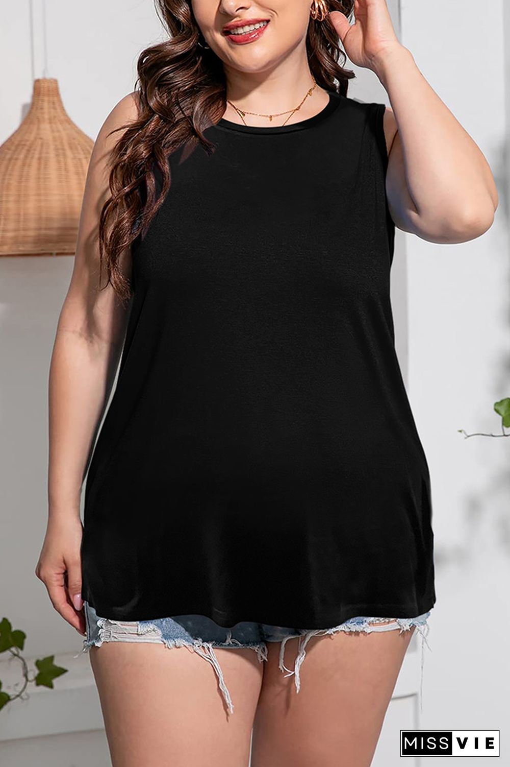 Plus Size Sleeveless Plain Tank Top