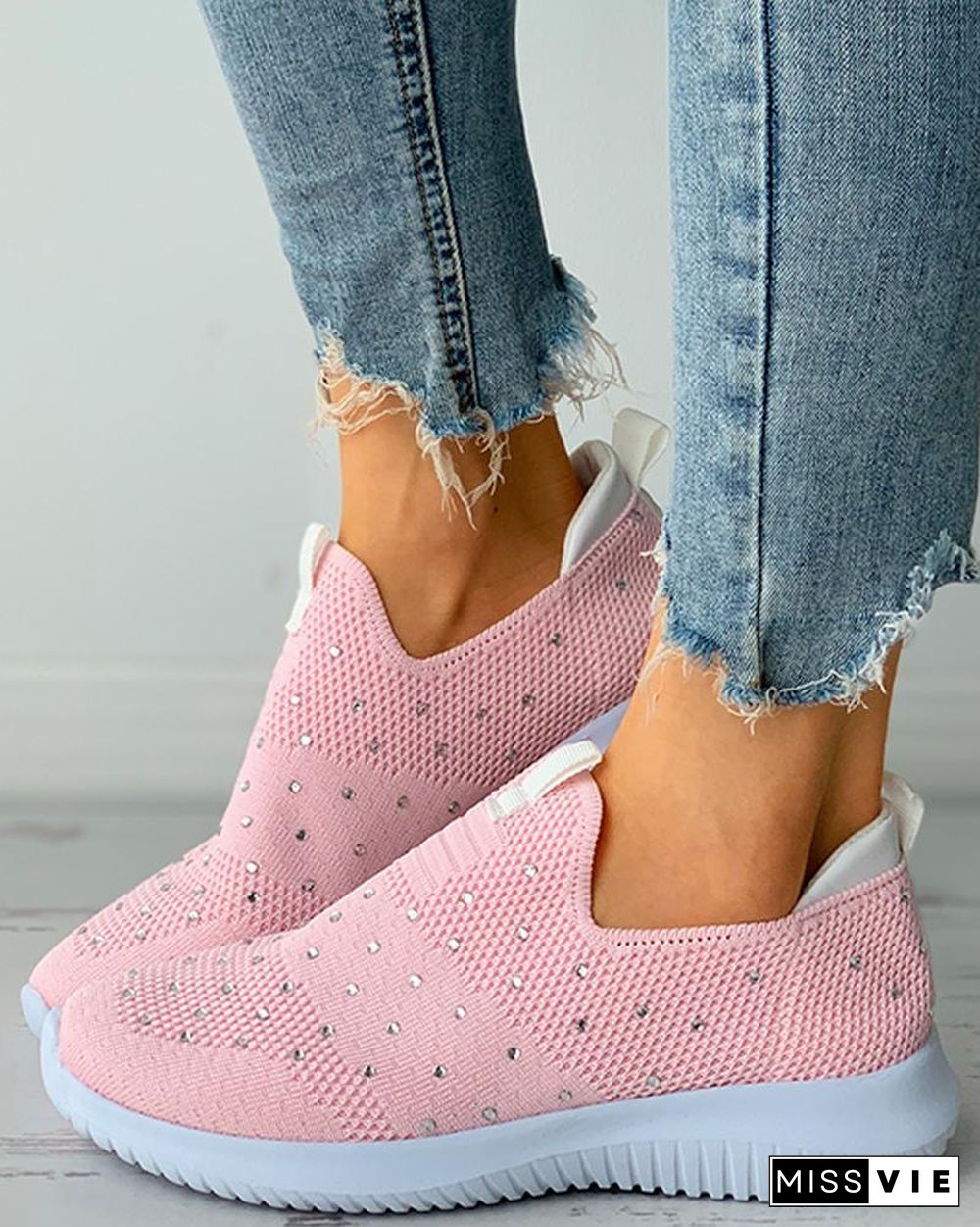 Studded Breathable Knit Casual Sneaker