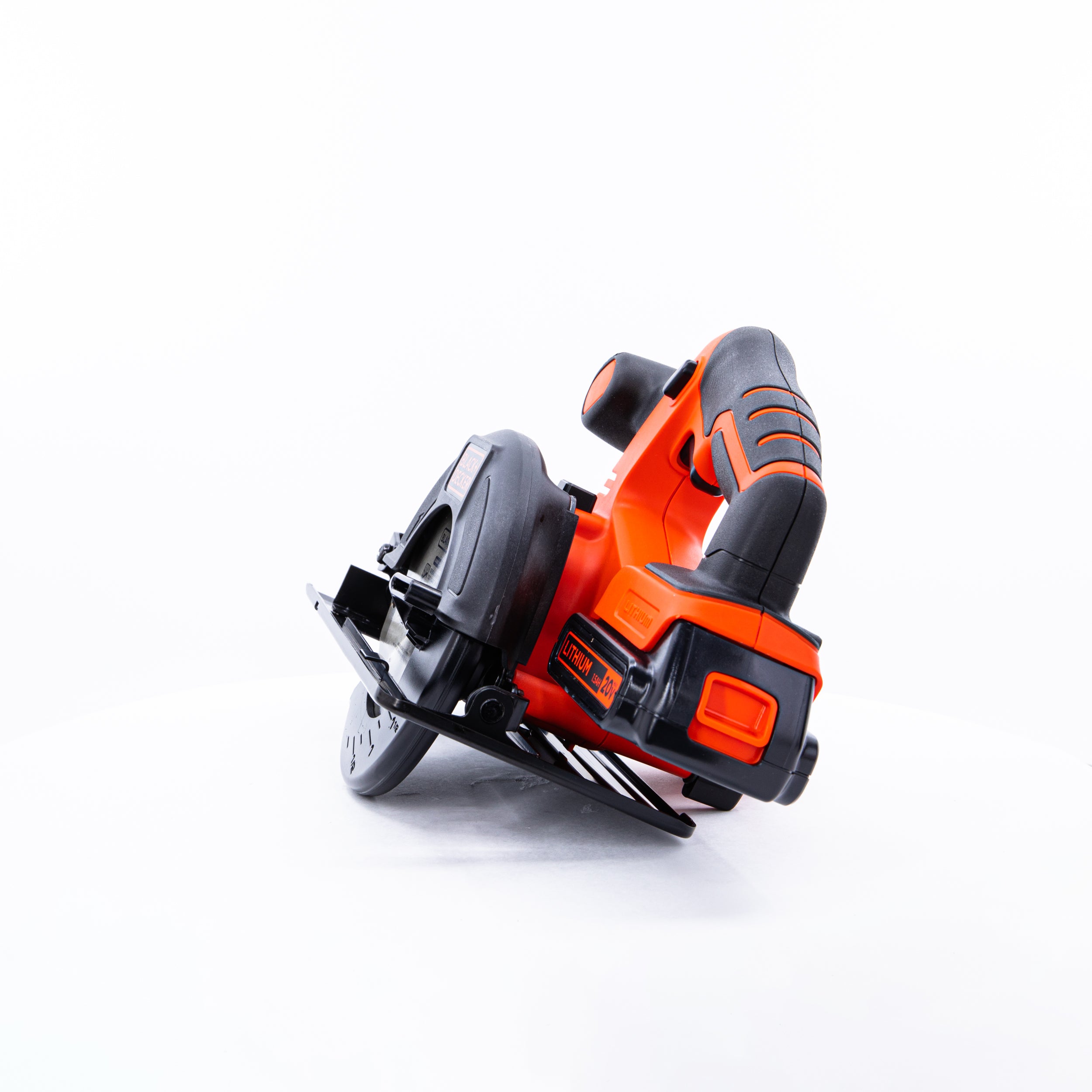 20V MAX* POWERCONNECT™ 5-1/2 In. Cordless Circular Saw