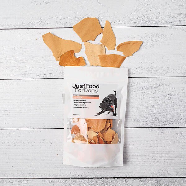 JustFoodForDogs Salmon Bark Dehydrated Dog Treats， 5-oz bag