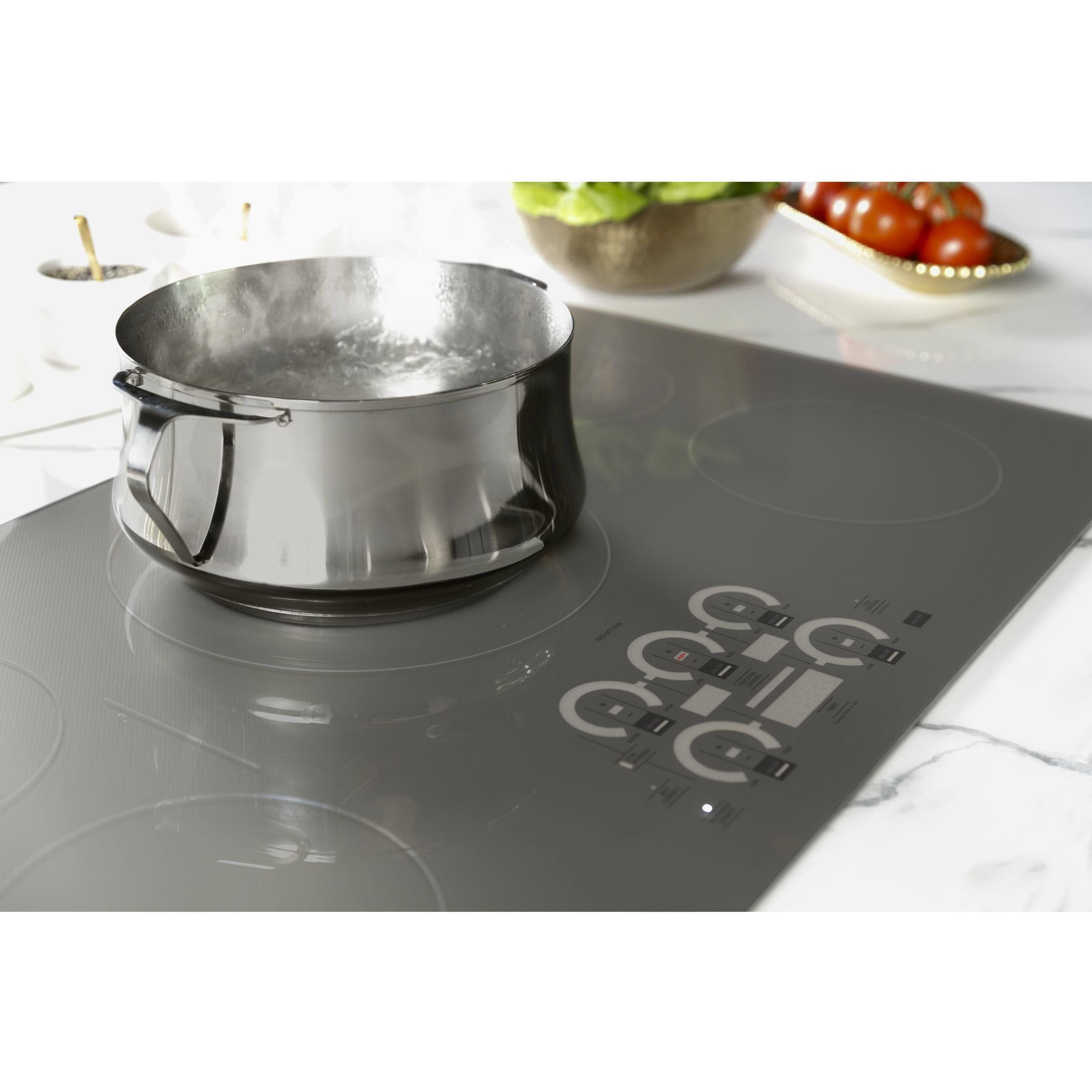 Monogram 36-inch Built-in Induction Cooktop with Wi-Fi Connect ZHU36RSTSS