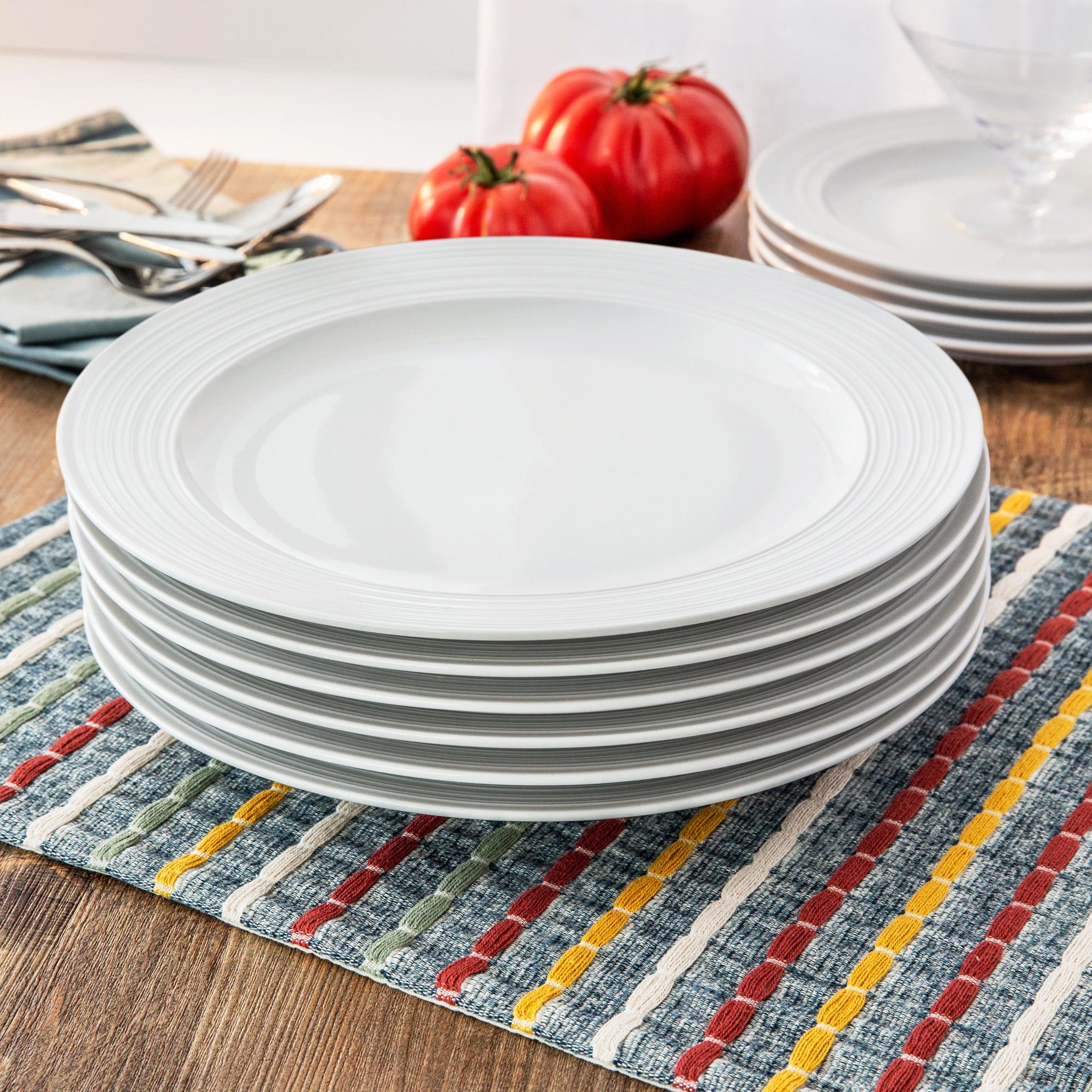 Better Homes and Gardens Anniston White Porcelain Round Dinner Plate