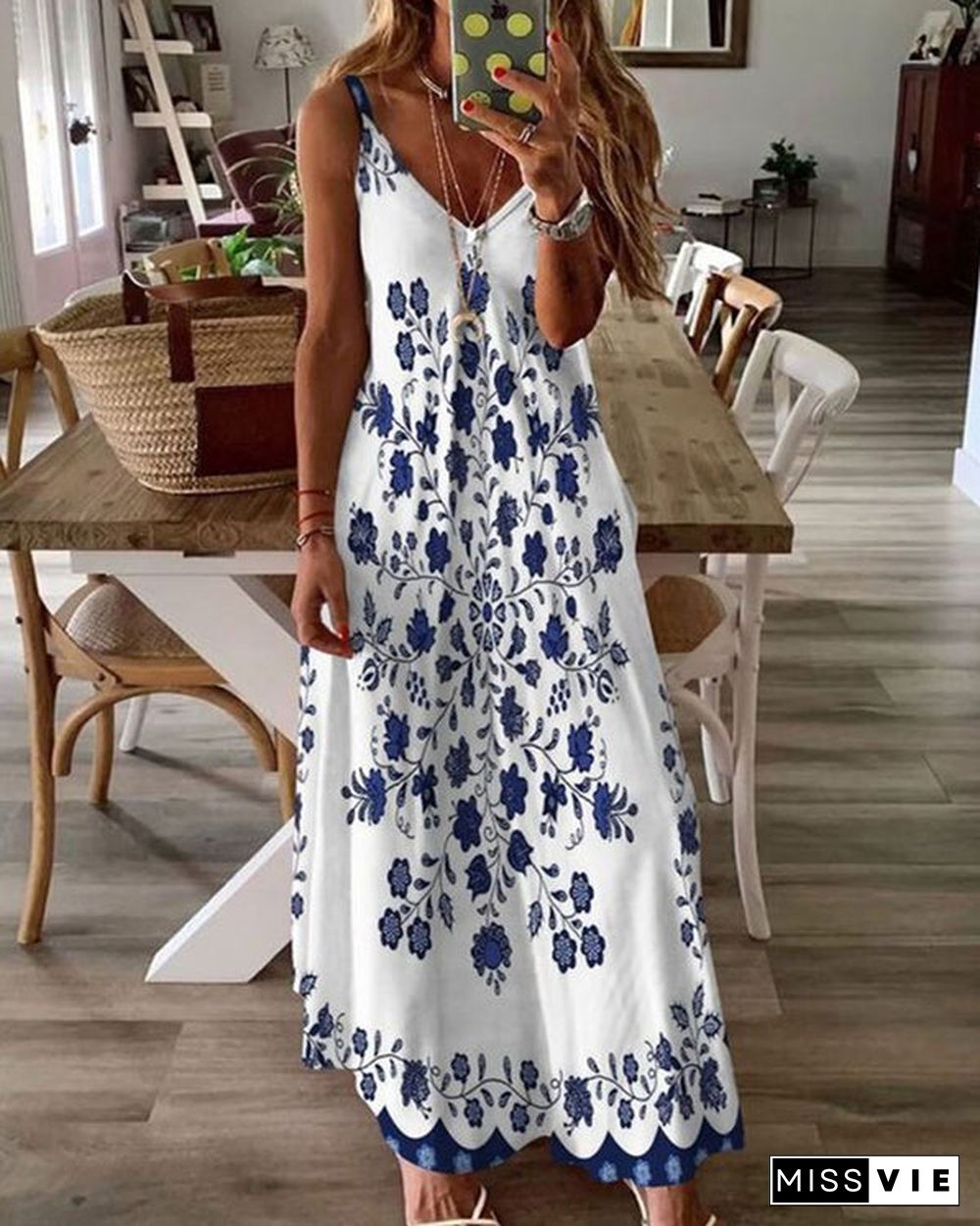 Casual V-neck Printed Suspender Maxi Dress