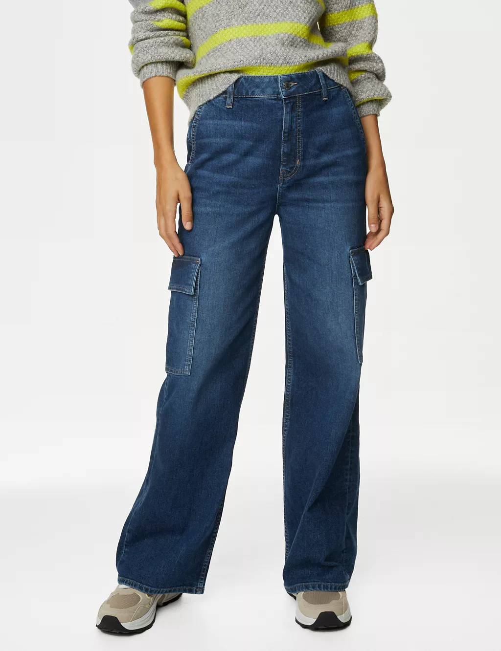 High Waisted Wide Leg Cargo Jeans