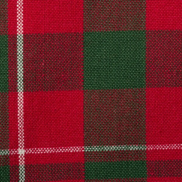 Design Imports Tartan Holly Plaid Table Runner (0.25 inches high x 14 inches wide x 108 inches deep)