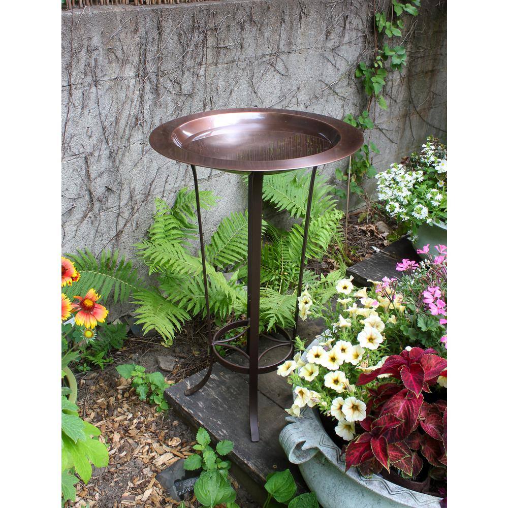 ACHLA DESIGNS 18 in. Dia， Round Antique Finished Brass Classic Copper Iron Birdbath with Roman Bronze Wrought Iron Tulip Stand BB-12-S19