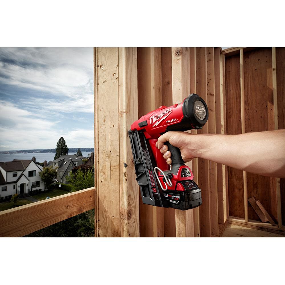 Milwaukee M18 FUEL 30 Degree Framing Nailer 2745-20 from Milwaukee