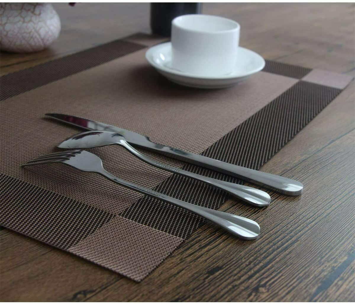 Miumaeov Placemats Set of 4 Washable Coffee Heat-Resistant Woven Vinyl PVC Table Mats for Kitchen Dining Table Brown