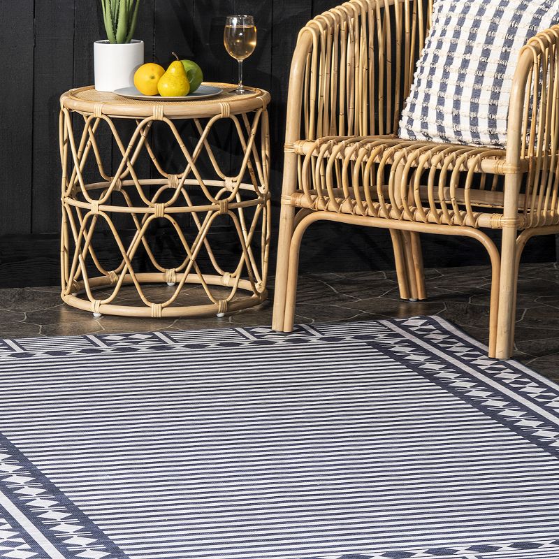 nuLoom Lacie Multi Striped Machine Washable Indoor/Outdoor Area Rug