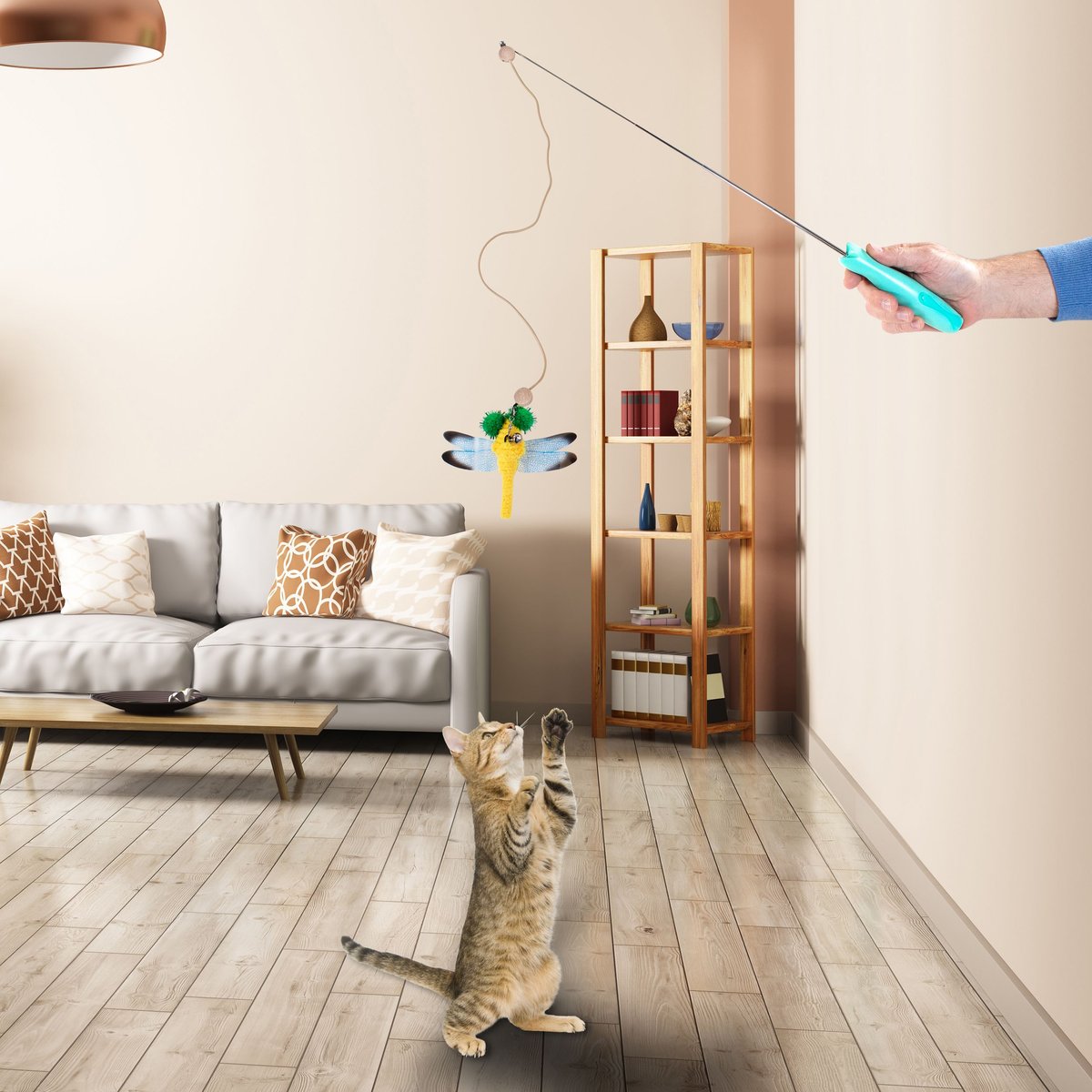 Penn-Plax Retractable Wand w/Dragonfly Toy， Metal Bell， and LED Mouse Light Cat Teaser