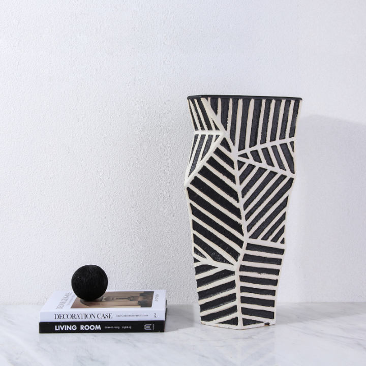 Zebra Hand Grinding Vase -B Fa-D21045B