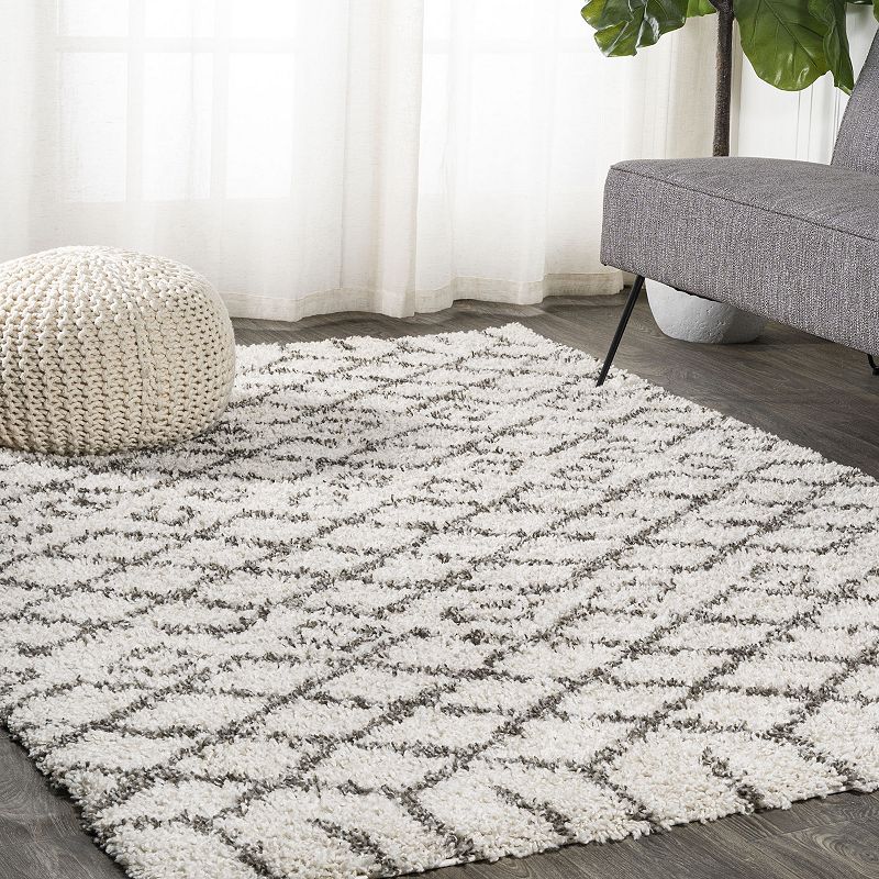 JONATHAN Y Algaida Moroccan Diamond Shag Rug