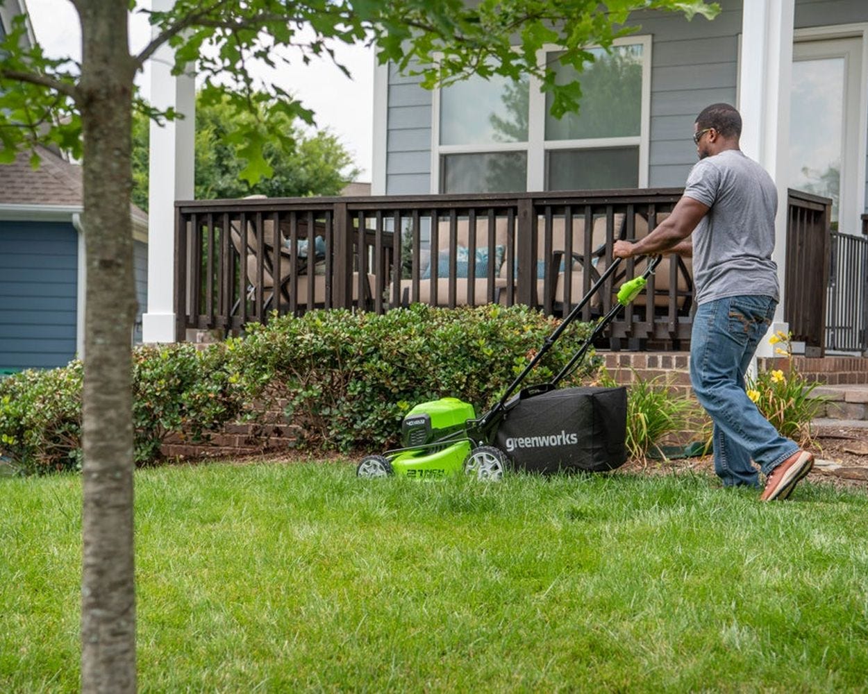 40V 21-Inch Cordless Lawn Mower | Greenworks