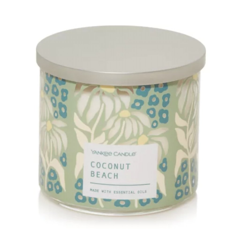 Yankee Candle  3-Wick Candles in Coconut Beach