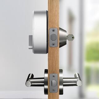 August Bluetooth Smart Lock Silver (Retrofits Over Existing Deadbolt) AUGSL04-M01-S04