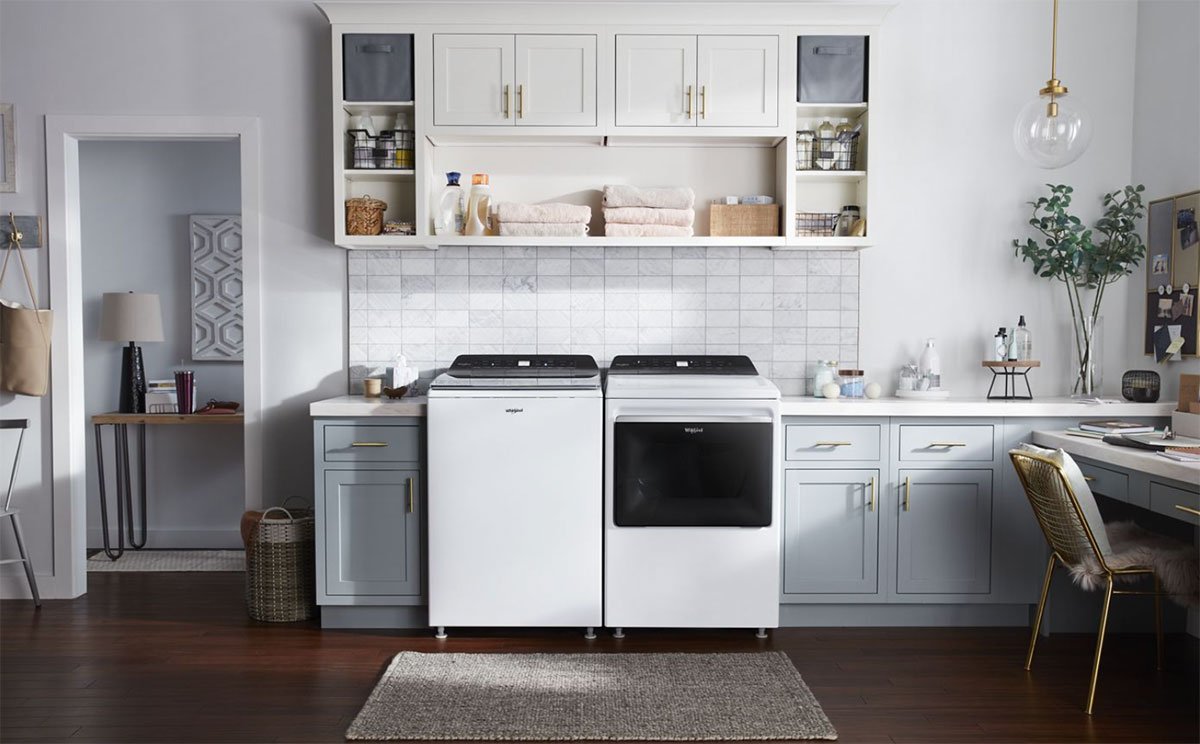 Whirlpool 7.4 Cu. Ft. White Gas Dryer With Intuitive Controls