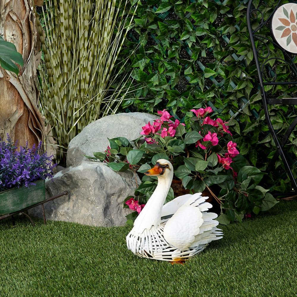 Alpine Corporation 11 in. H Indoor/Outdoor Metal White Swan Decorative Garden Statue MBG150HH