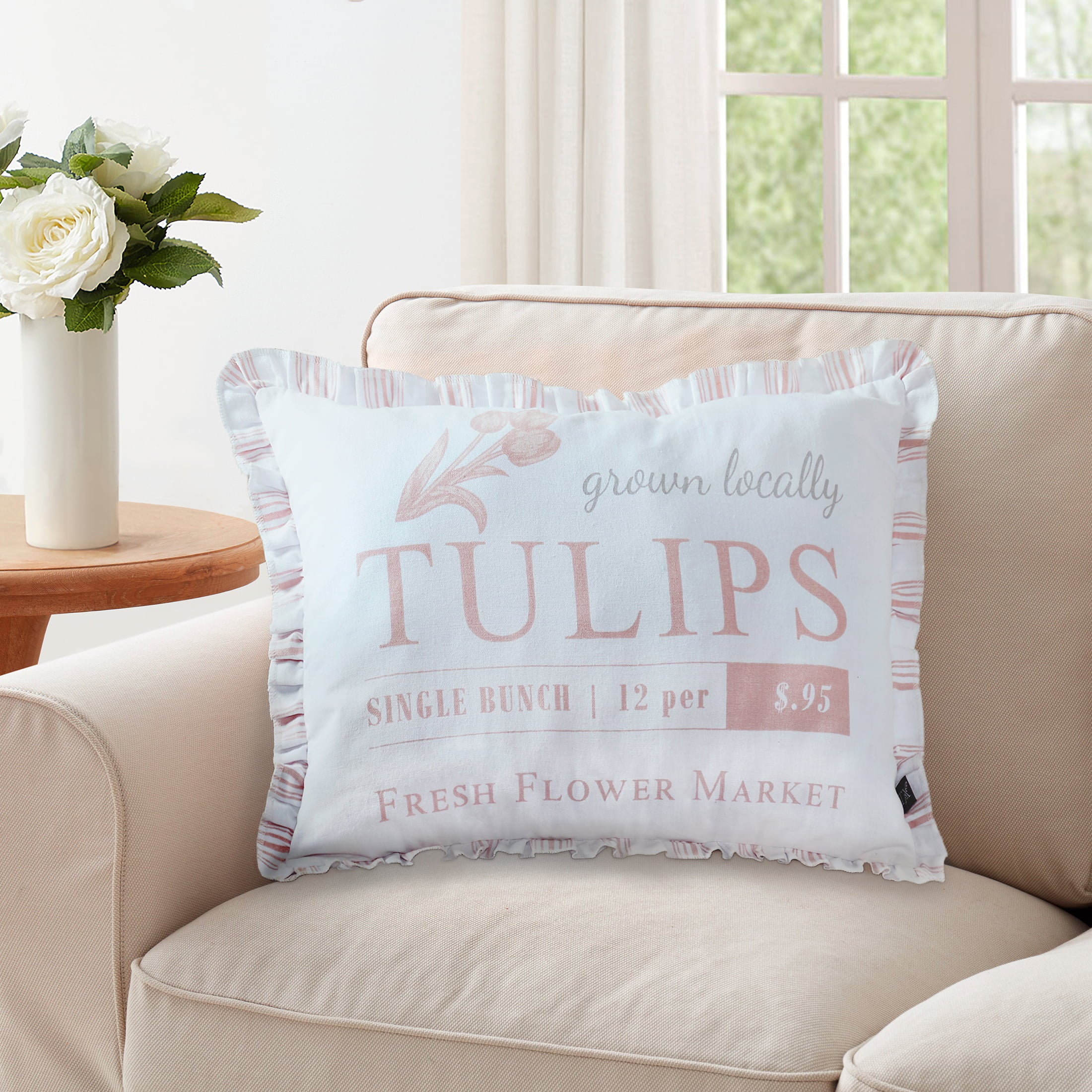 My Texas House April Vintage Tulip Oblong Cotton Decorative Pillow, 14