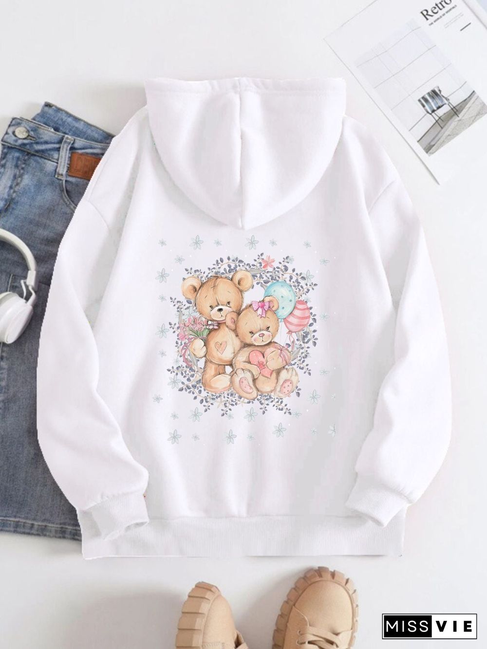 Printed on the Back Kangaroo Pocket Hoodie Long Sleeve for Women Pattern Bears and Flowers