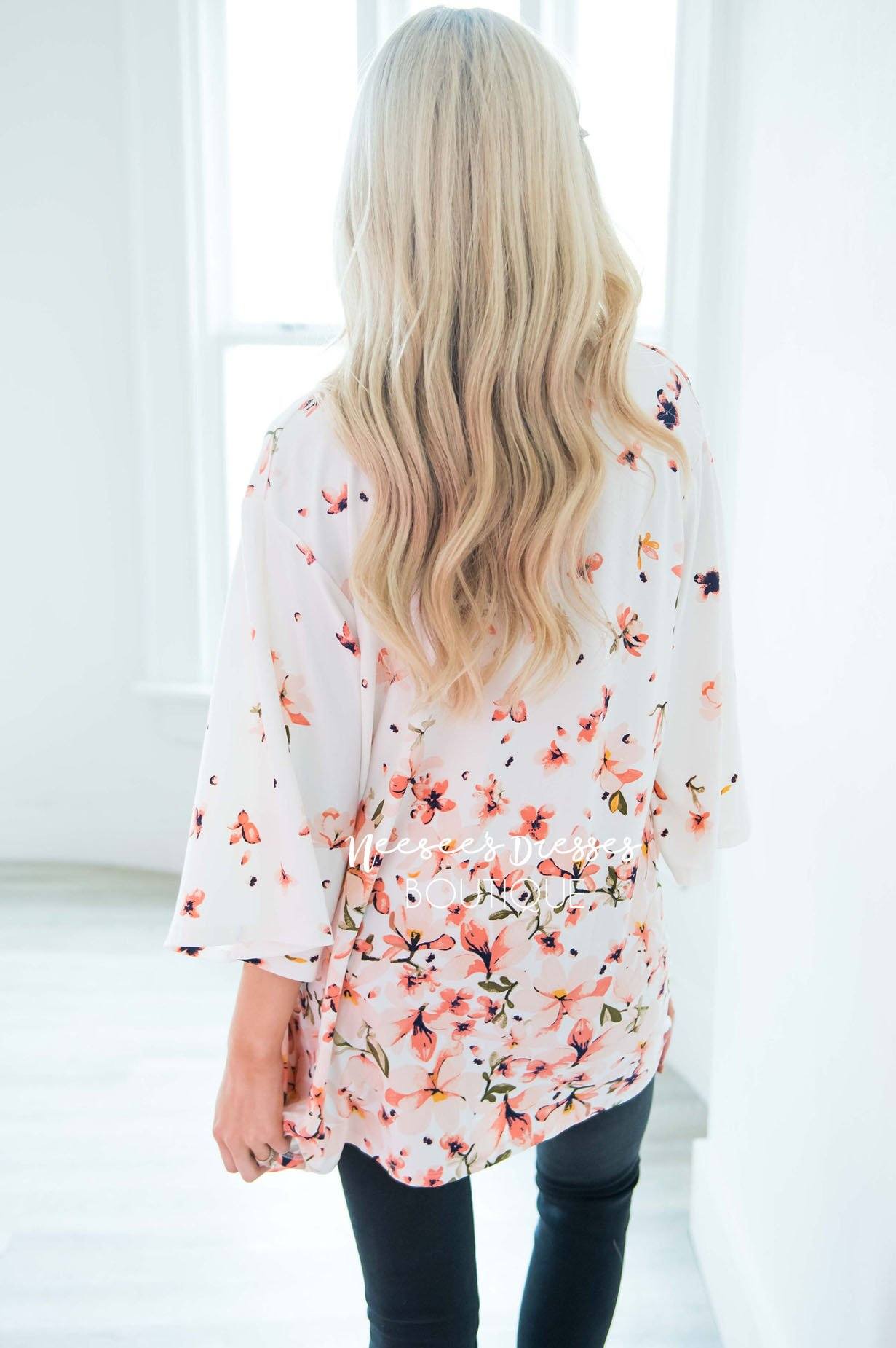 Living In A Dream Floral Cardigan