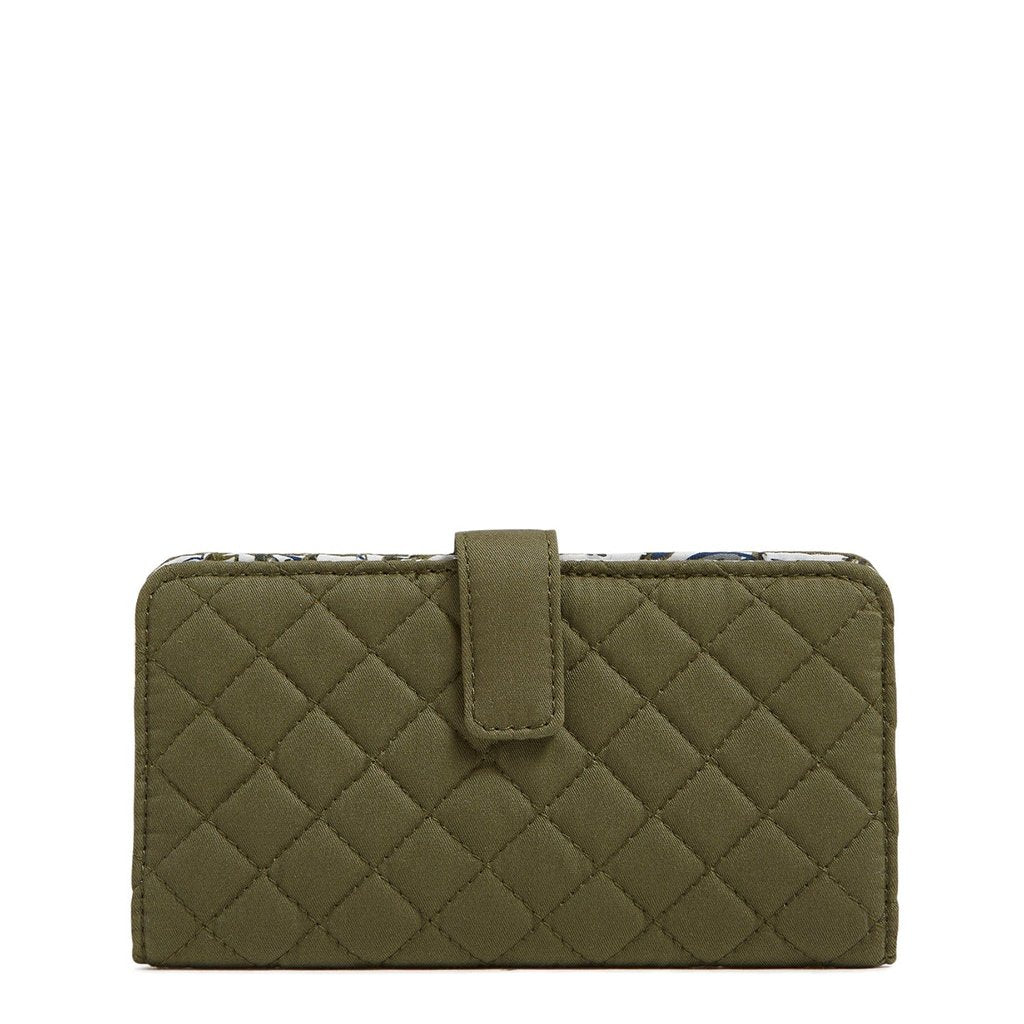 Vera Bradley  RFID Finley Wallet in Climbing Ivy Green