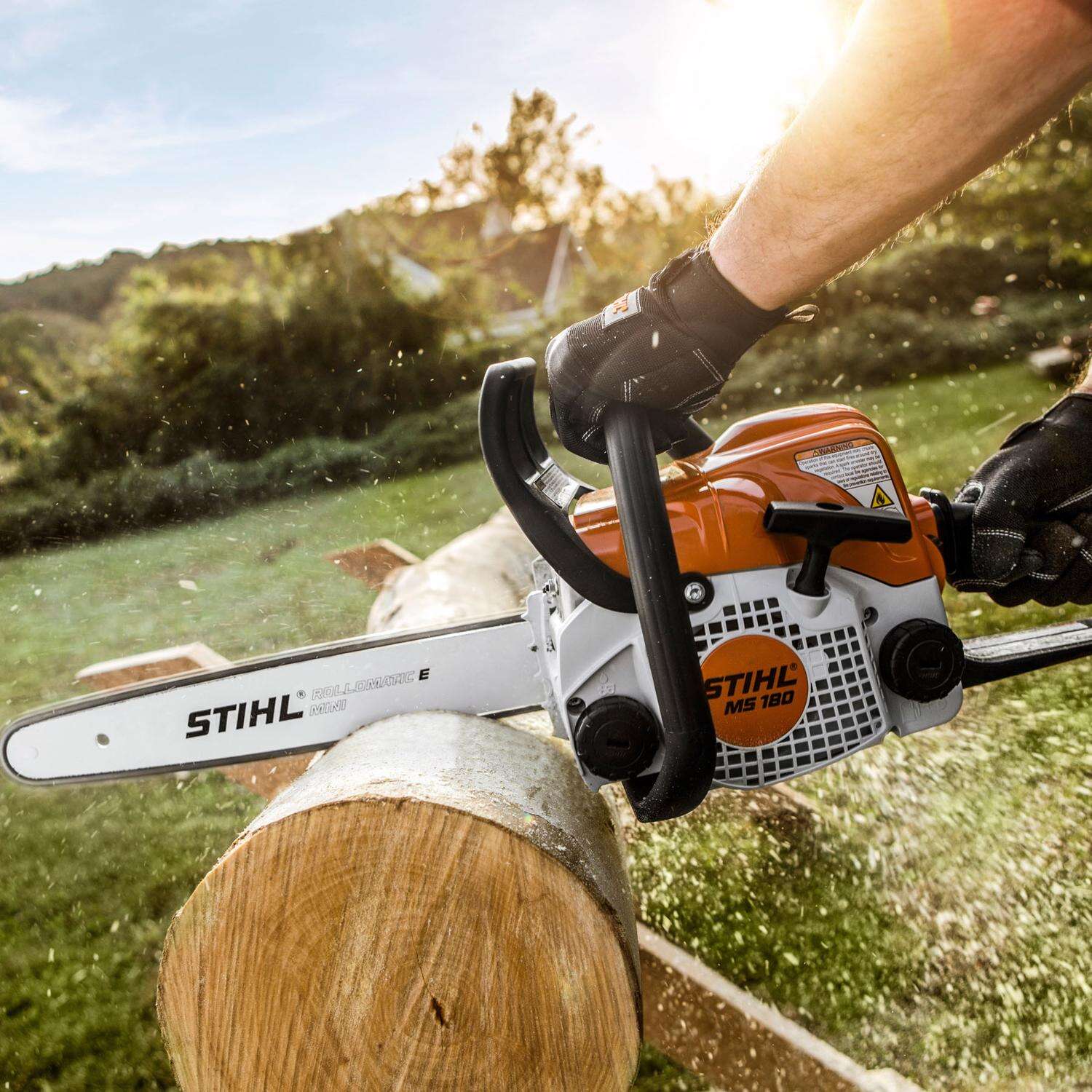 STIHL MS 180 Gas Chainsaw 16 in. 31.8 cc， Tool Only