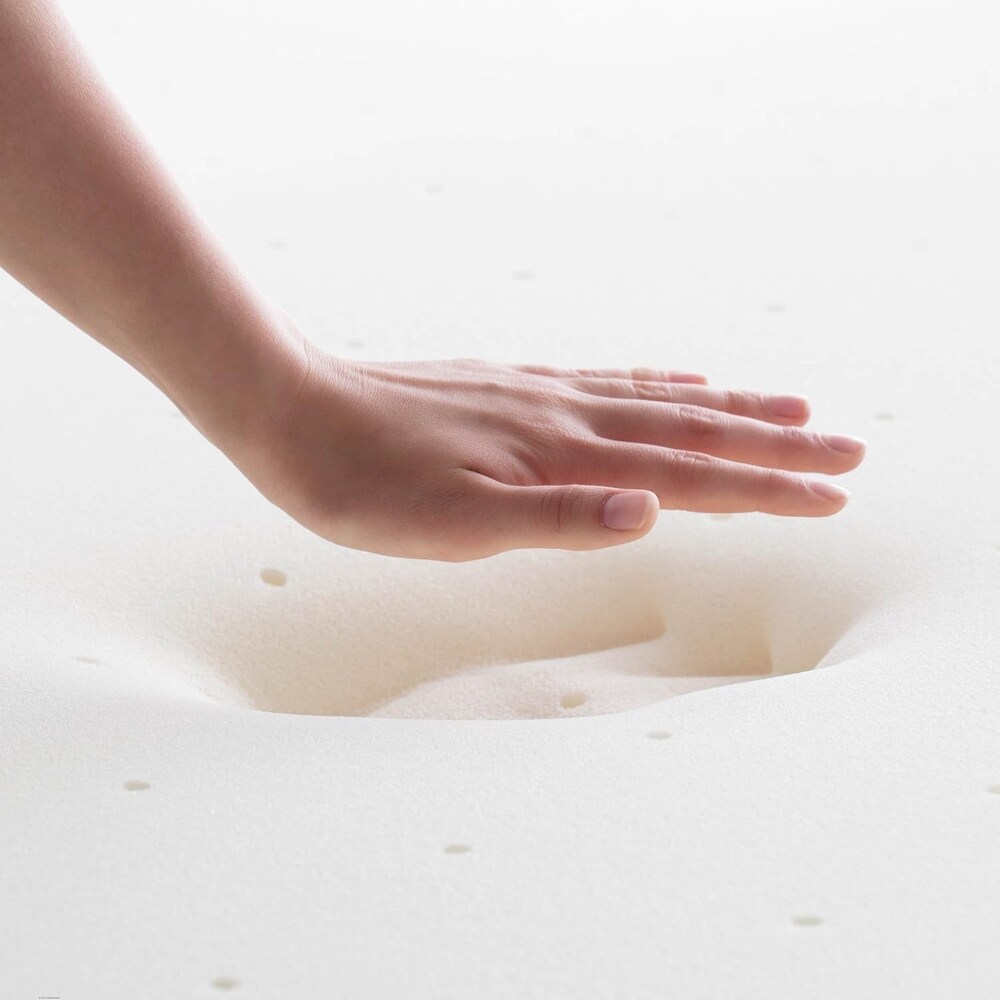 2 Inch Memory Foam Mattress Topper   Off White