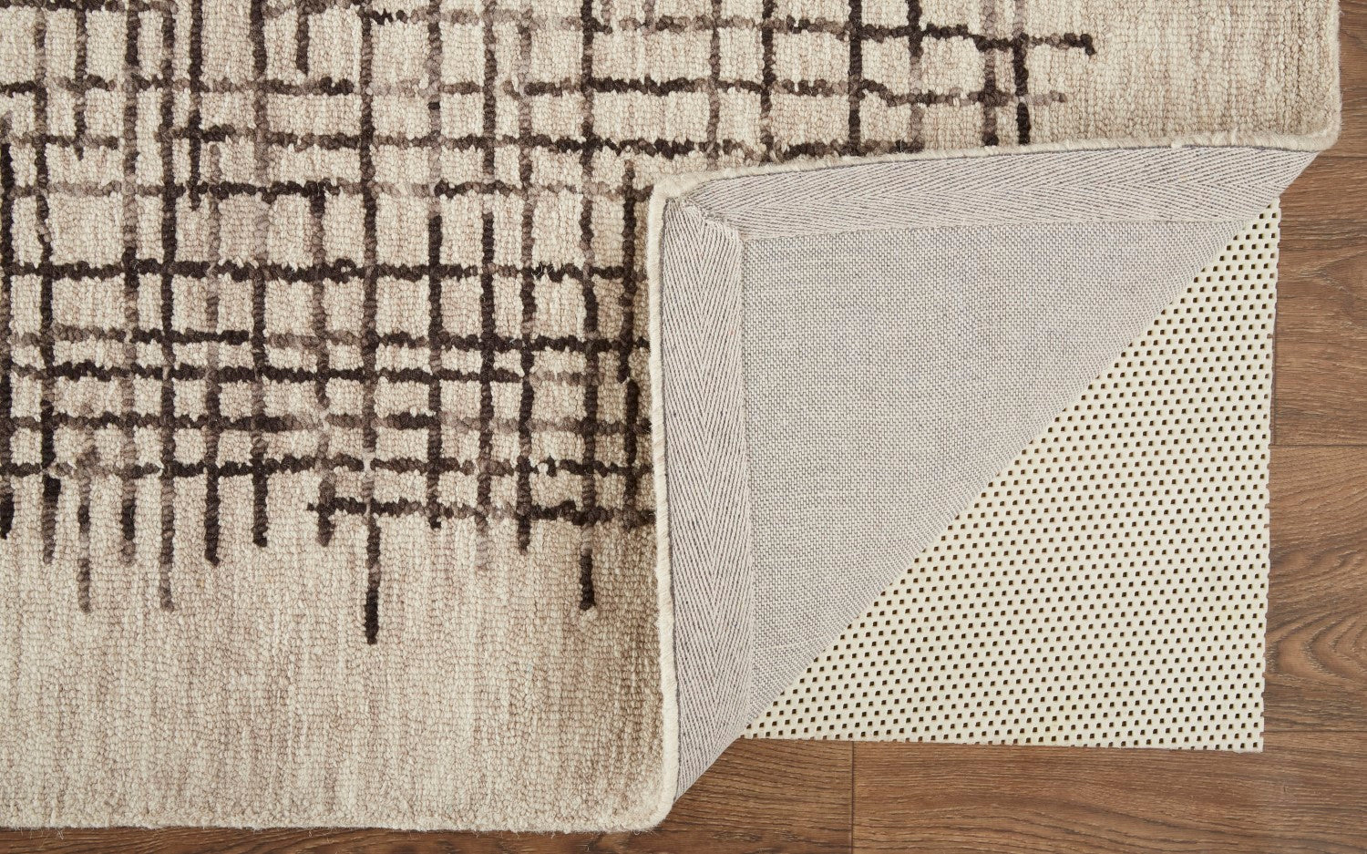 Carrick Hand-Tufted Crosshatch Light Taupe/Brown Rug