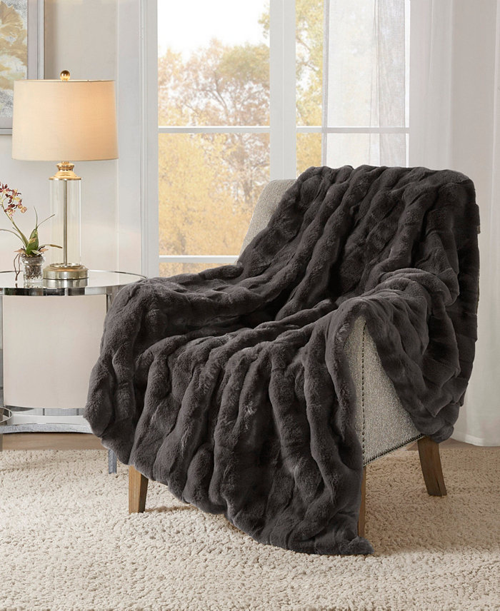 Madison Park Vivienne Faux Fur Throw， 50