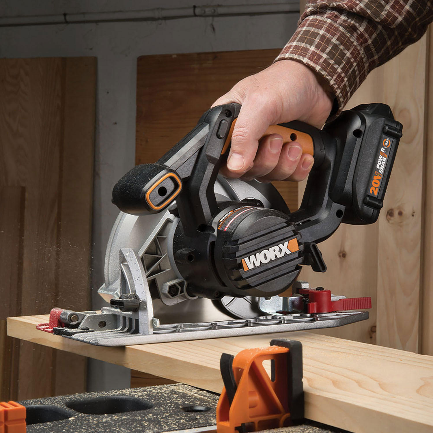 Worx 20V Power Share ExacTrack 6-1/2” Circular Saw