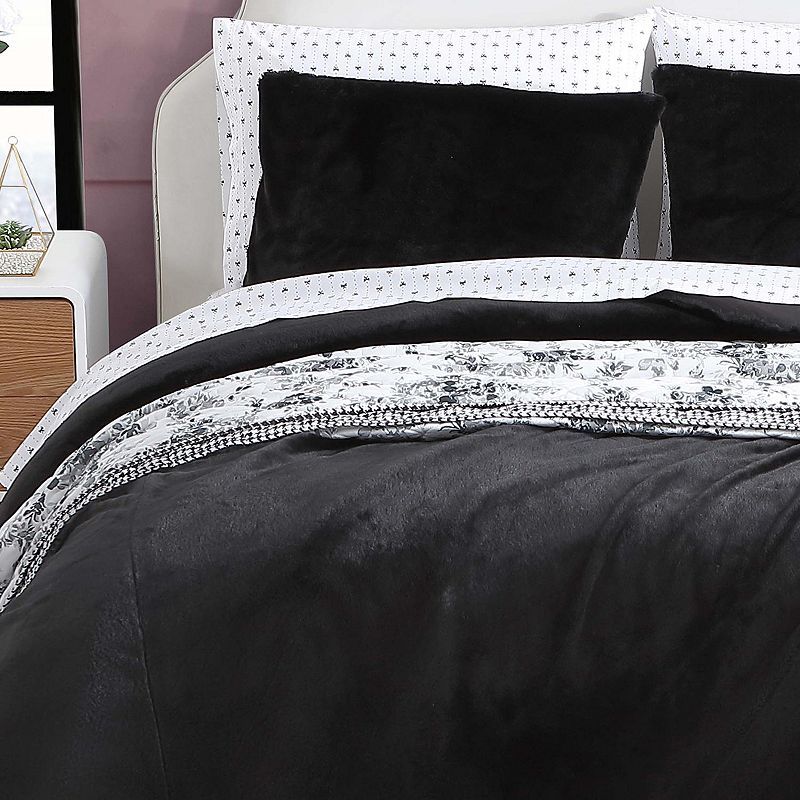 Betsey Johnson Solid Black Faux Fur Duvet Set with Shams