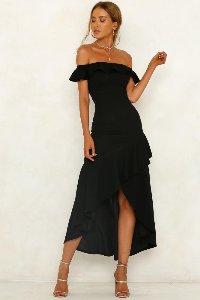 Heart On The Line Maxi Dress Black