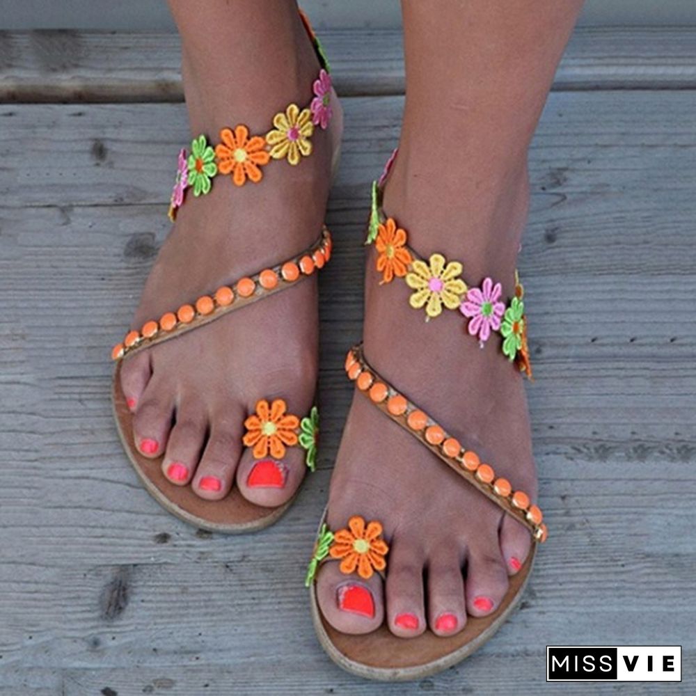 Female Bohemian Style Sandals Flats Sandals Flowers shaped Sandals Flip Flops Plus Size