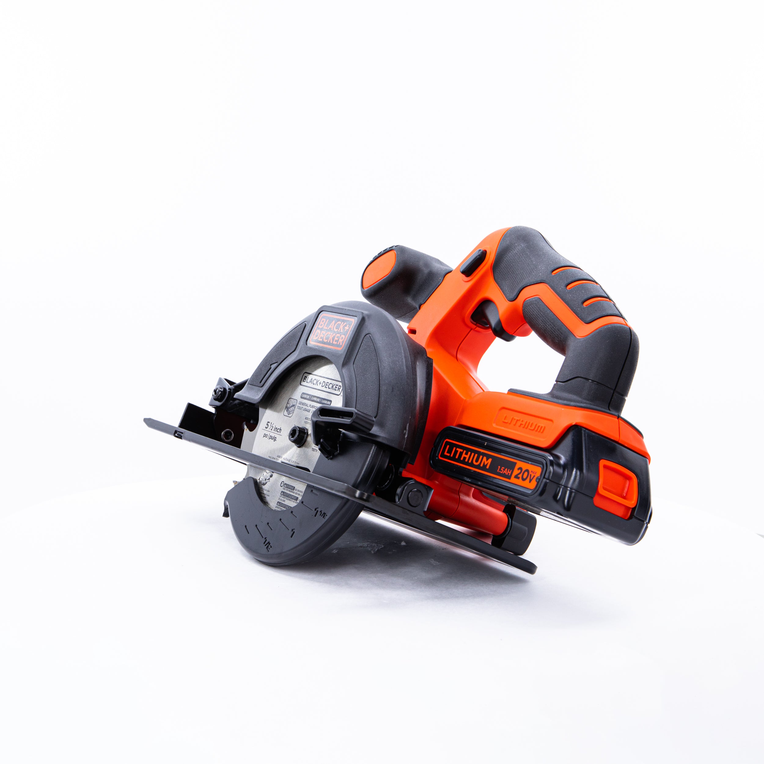 20V MAX* POWERCONNECT™ 5-1/2 In. Cordless Circular Saw