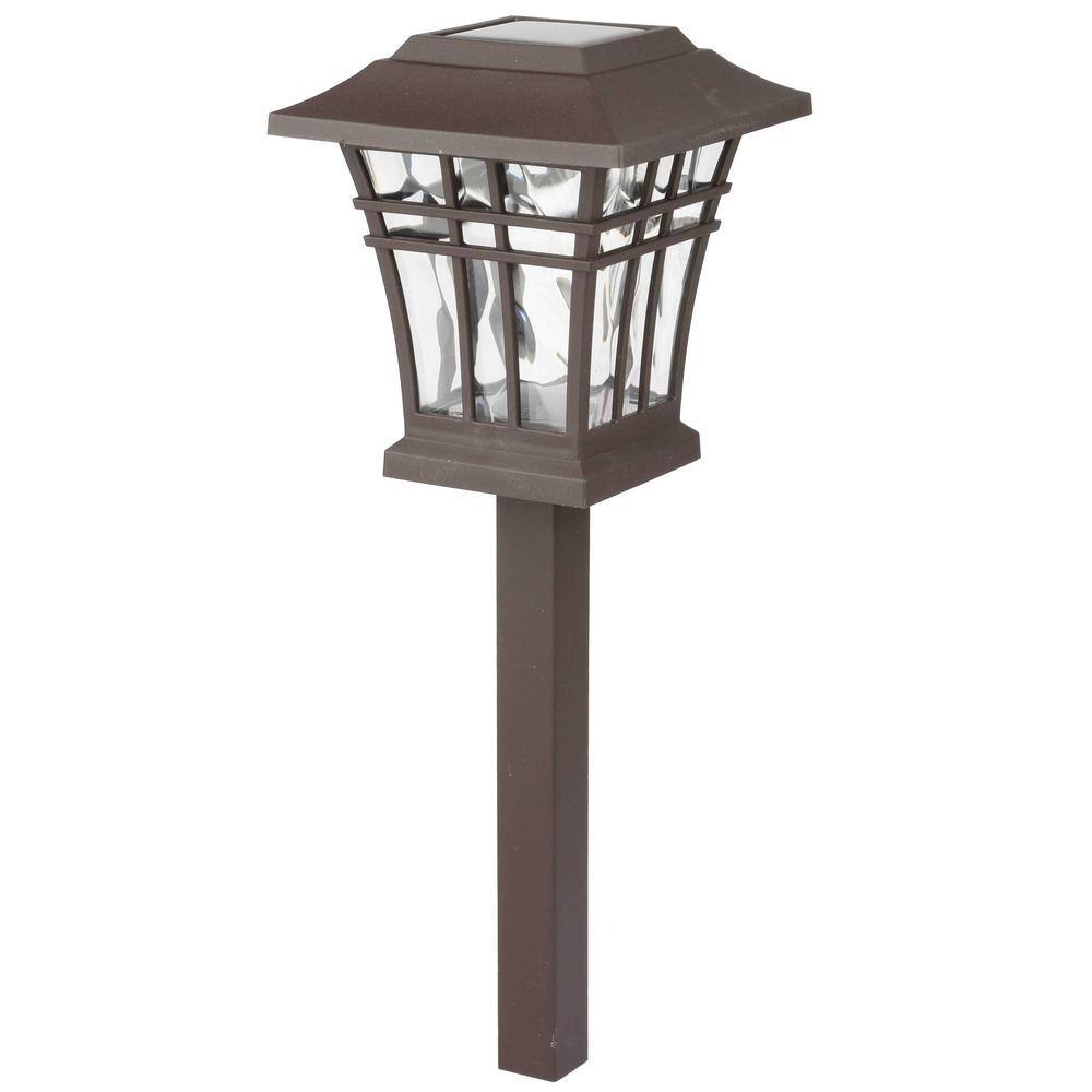 Hampton Bay Hartford 8 Lumens Solar Bronze LED Landscape Pathway Light P1500-07