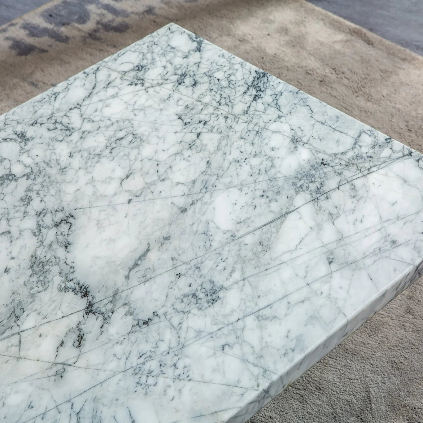 CT306BMW MARBLE COFFEE TABLE