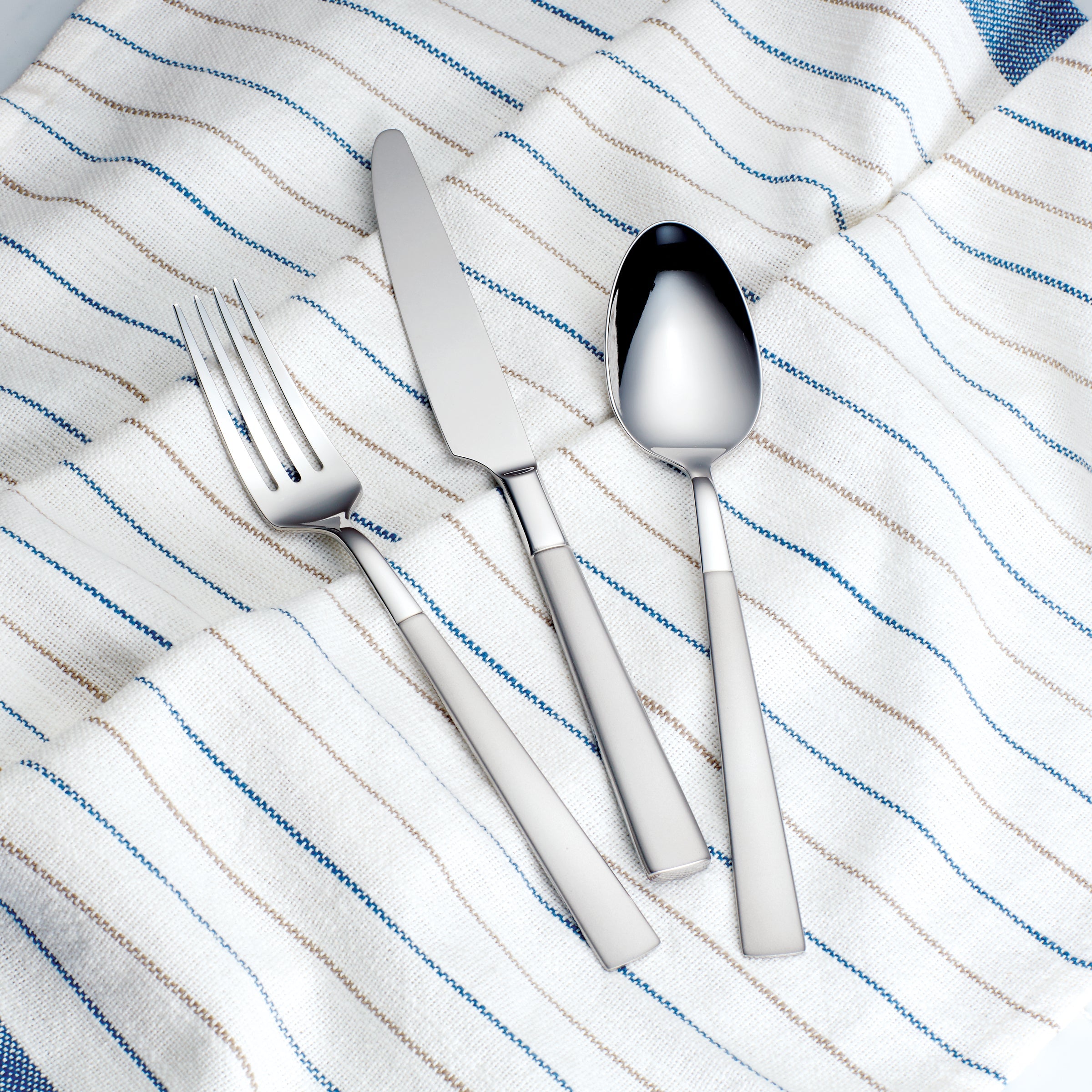 Kenta Frosted 20 Piece Flatware Set