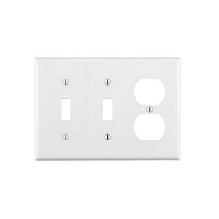 Leviton White 3-Gang 2-Toggle1-Duplex Wall Plate (1-Pack) 88021-W