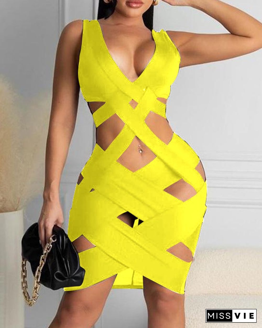 Plain Cutout Sleeveless Bodycon Dress