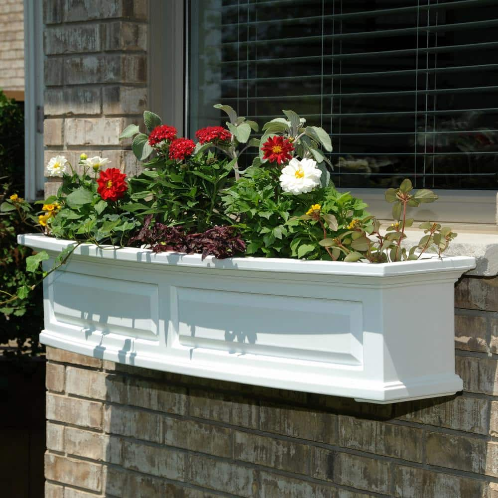 Mayne Nantucket 48 in. x 11.5 in. Self-Watering White Polyethylene Window Box 4831-W