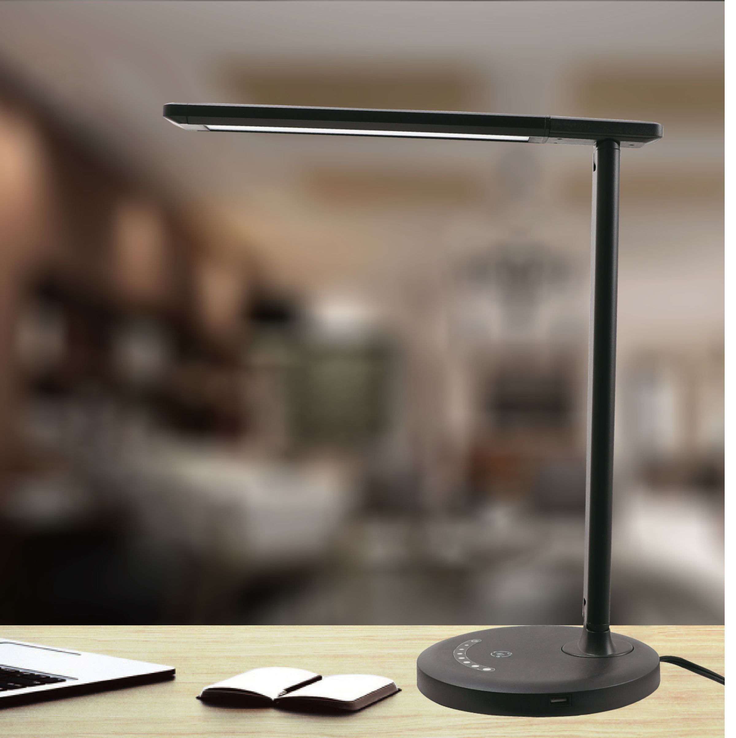 Mainstays Dimmable Plastic LED Desk Lamp with USB Charging Port， Black with Powder Coating