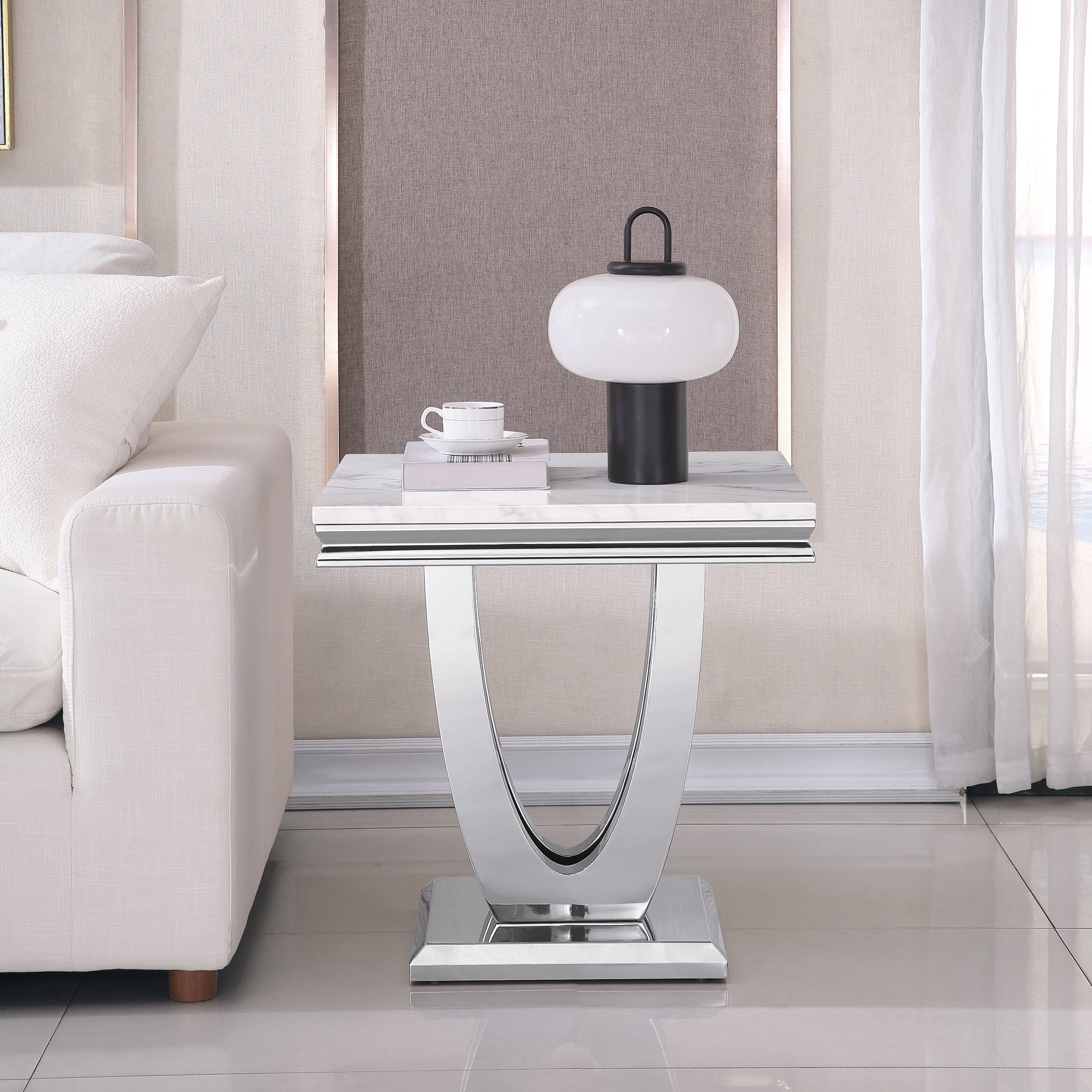 ET302 End Table