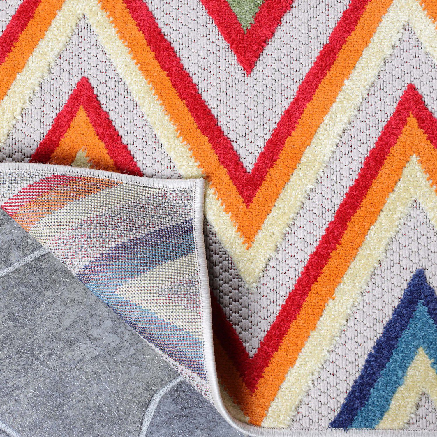 Superior Modern Zigzag Indoor/ Outdoor Area Rug