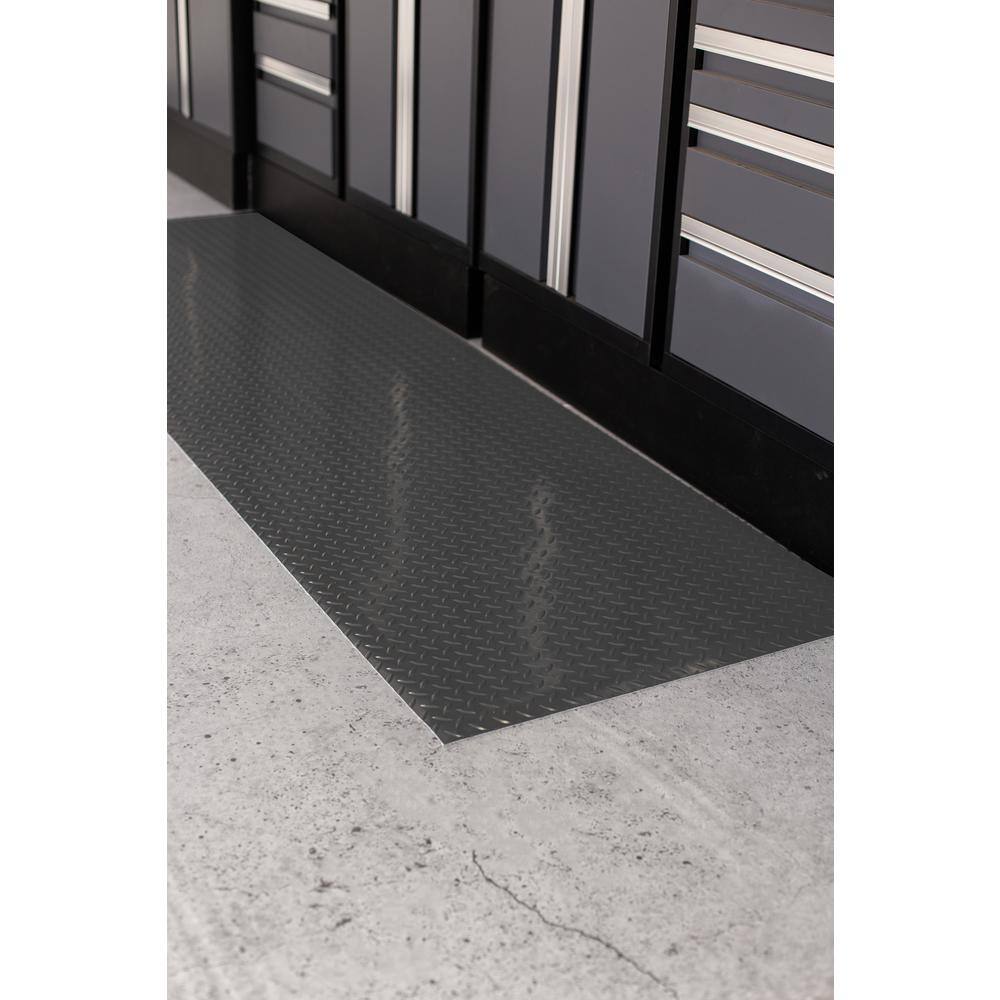 G-Floor Diamond Tread 27 in. W x 96 in. L Slate Grey Commercial Grade Vinyl Performance Garage Flooring Runner WGRUN75DT2796SG