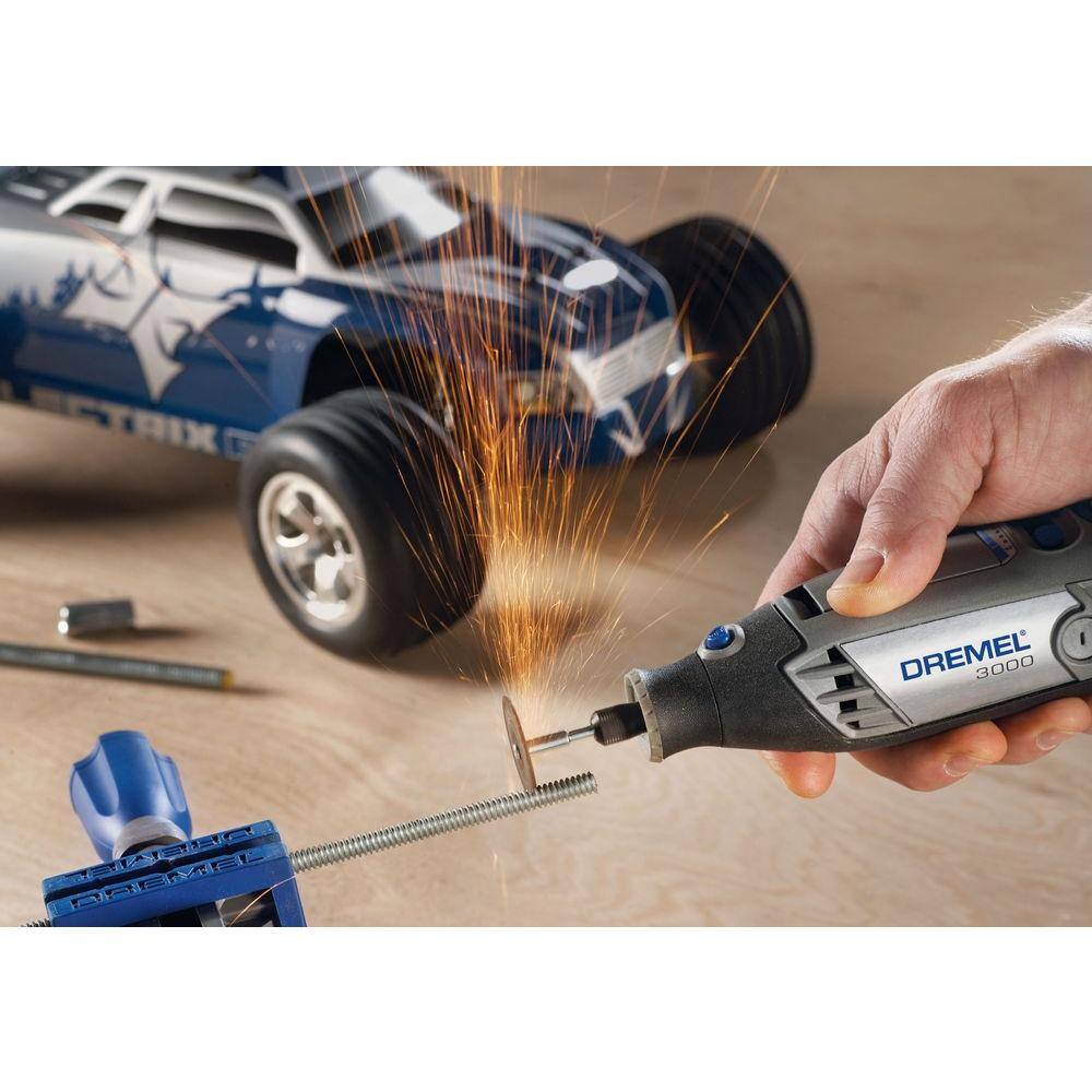 Dremel 3000 Series 1.2 Amp Variable Speed Corded Rotary Tool Kit + Rotary Keyless Multi-Chuck for 132