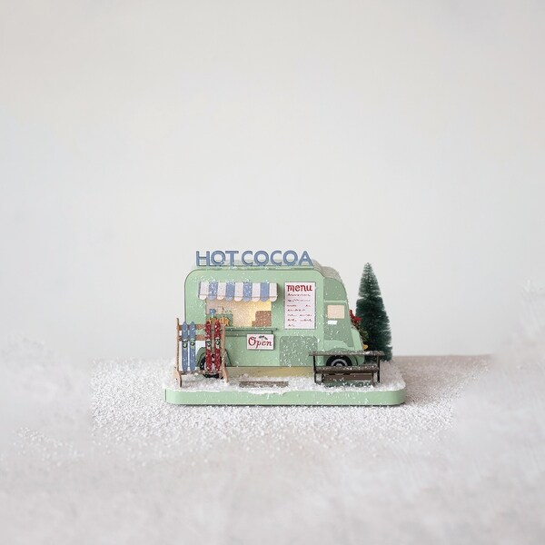 Paper Hot Cocoa Truck in Winter Scene with LED Light