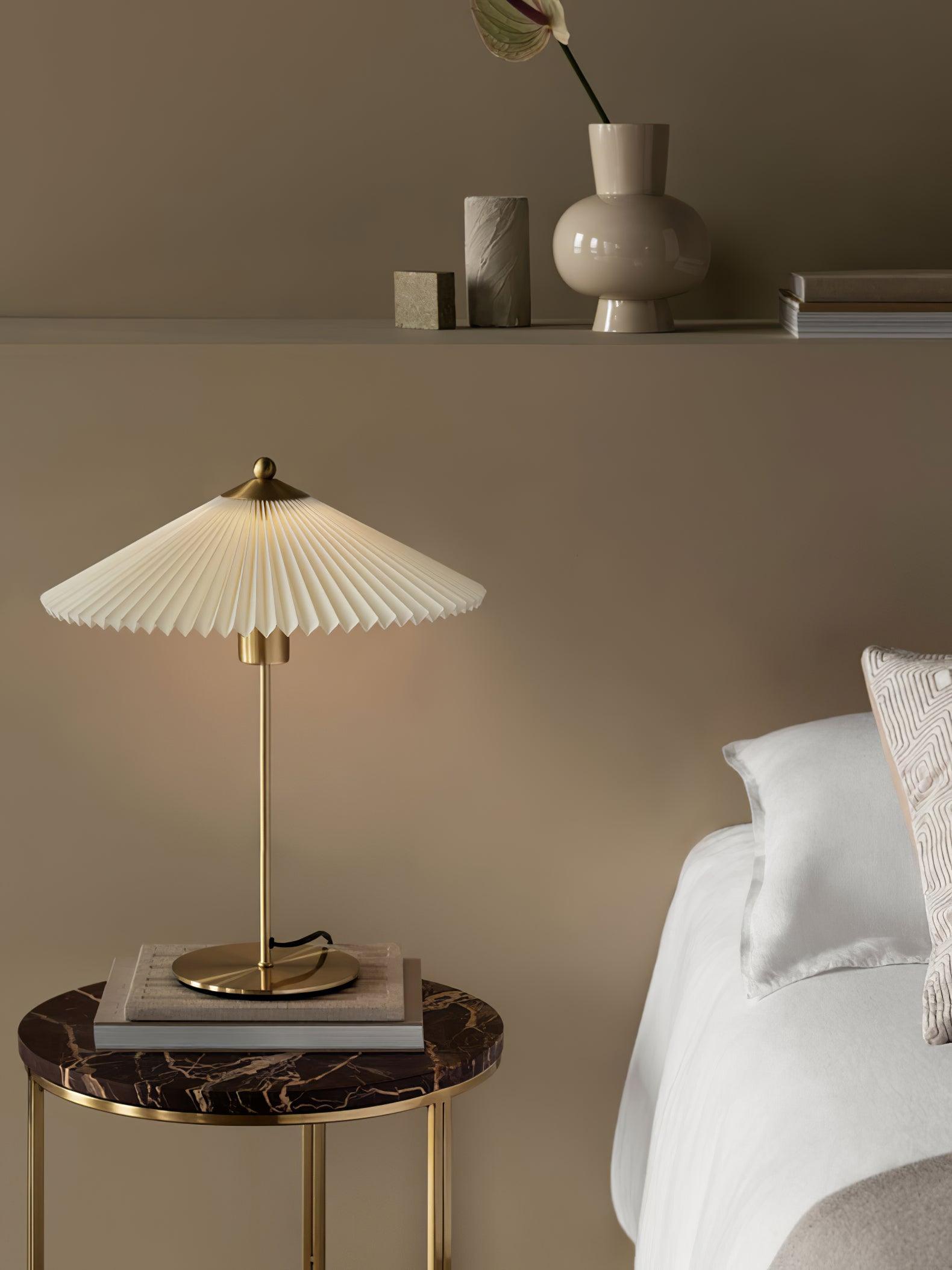 Perla Pleated Table Lamp